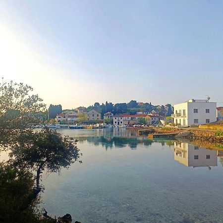 Apartments Sea Reflections Žman Εξωτερικό φωτογραφία