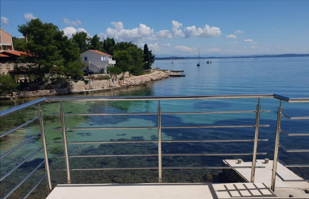 Apartments Sea Reflections Žman Εξωτερικό φωτογραφία