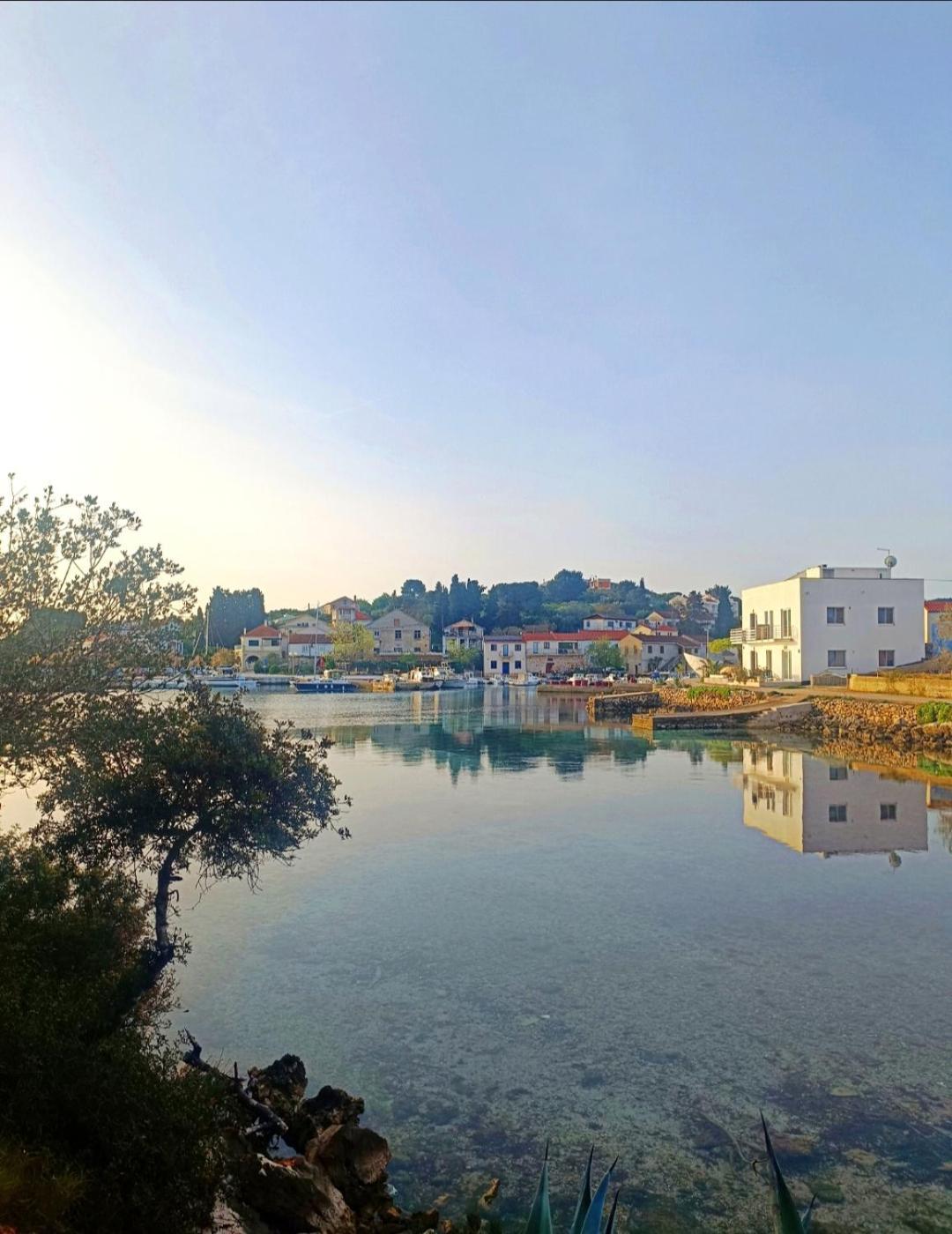 Apartments Sea Reflections Žman Εξωτερικό φωτογραφία